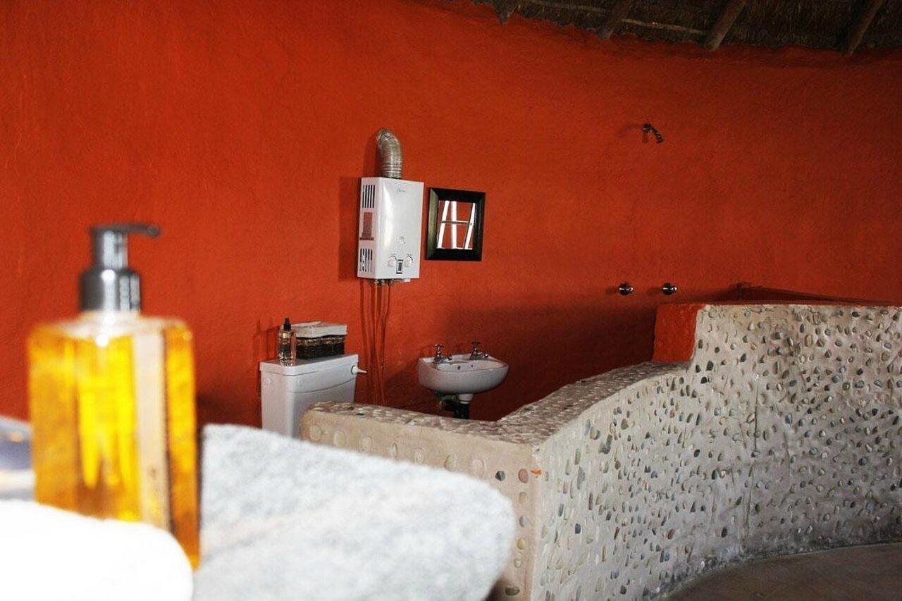 Swell Eco Lodge Lutsheni Esterno foto
